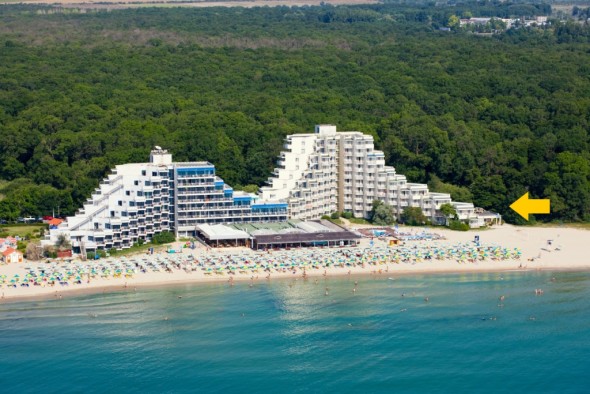 Mura Beach