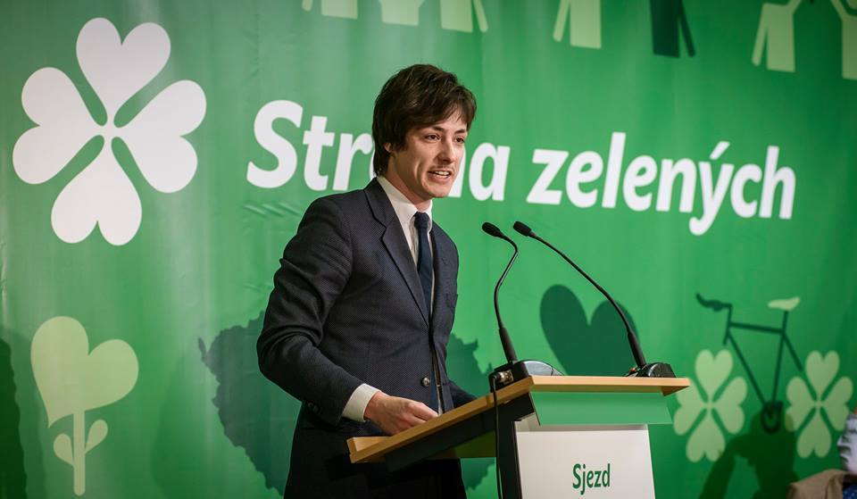 Zelení chtějí legalizovat squatting a&nbsp;manželství stejného pohlaví! Po&nbsp;sjezdu mají i&nbsp;nové logo