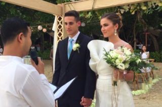 Miss Andrea Bezděková se vdala v&nbsp;Thajsku! Vzala si přítele, se kterým se před časem rozešla. GALERIE