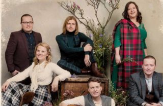 Skvělá zpráva pro&nbsp;fanoušky Kelly Family! Přijedou zahrát do Česka