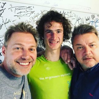 Jako dítě jsem dělal bábovičky pod skalami, zatímco rodiče lezli, vzpomínal u&nbsp;Pokondrů Adam Ondra