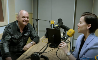 Každý den okolo páté si zapálím kubánský doutník a&nbsp;je mi dobře, řekl na&nbsp;Frekvenci 1 Jožo Ráž