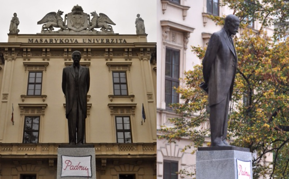 FOTO DNE: Na soše Masaryka v Brně je po volbách dečka s nápisem Padnu