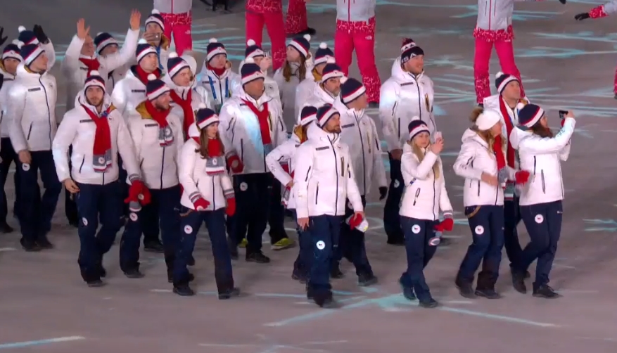 Olympiáda skončila: V čele kráčela vlajkonoška Ledecká, ruská vlajka chyběla
