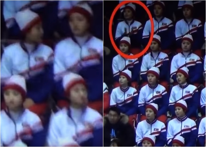 Korejská roztleskávačka začala tleskat soupeři. Musela ji napomenout kamarádka. VIDEO