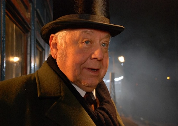 Zemřel legendární ruský režisér a herec Tabakov. Zahrál si i v Revizorovi