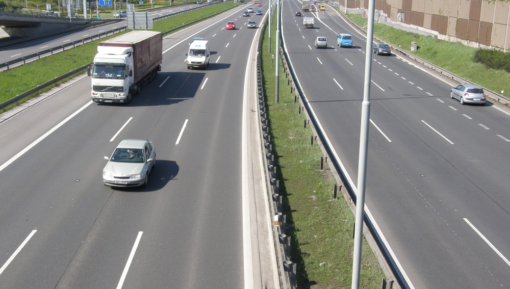 Dálnici D1 u&nbsp;Brna zablokovala směrem na&nbsp;Ostravu nehoda. Na&nbsp;místě je 5 zraněných