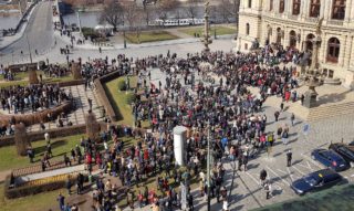 #VyjdiVen! Studenti po&nbsp;celé ČR stávkují na&nbsp;obranu ústavních hodnot