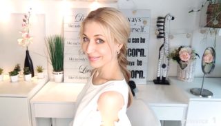 Hairstyle s&nbsp;Ellie: Láká vás pohádková elegance? Zkuste princeznovský účes