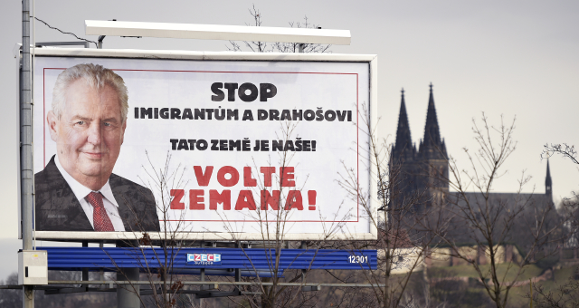 Zemanovo volební heslo proti Drahošovi nebylo nezákonné, rozhodl soud