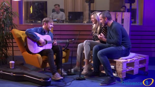 Když si český umělec stoupne ve světě na&nbsp;ulici, začíná od nuly, řekl v&nbsp;pořadu Host Frekvence 1 Thom Artway