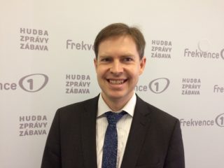 Je pochopitelné, že na&nbsp;JIP neumožňují nemocnice trvalou přítomnost rodičů, uvedl v&nbsp;Pressklubu Ondřej Dostál