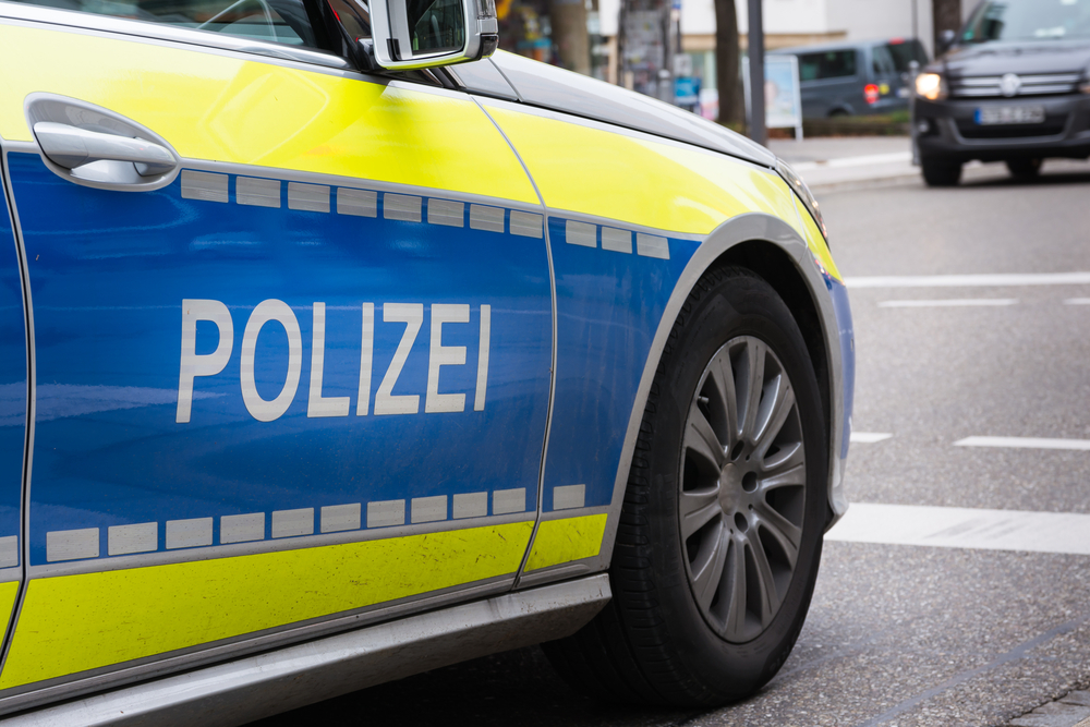 Policie zastřelila muže, který v Německu napadl nožem několik lidí