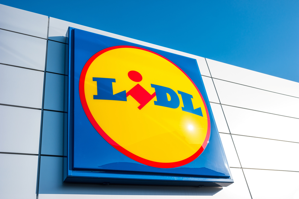 Řetězec Lidl prodával ošizené masové konzervy