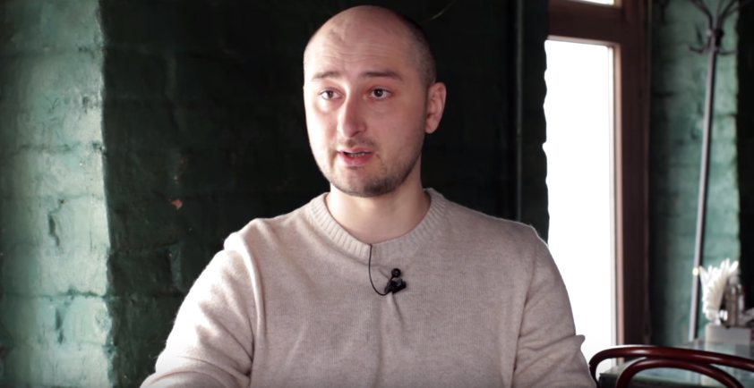 Ukrajina poskytne Babčenkovi a&nbsp;jeho rodině nepřetržitou ochranu