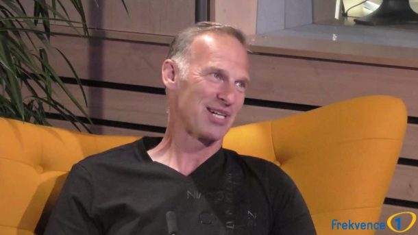 Nutkání lézt na&nbsp;led nemám, řekl v&nbsp;pořadu Host Frekvence 1 Dominik Hašek