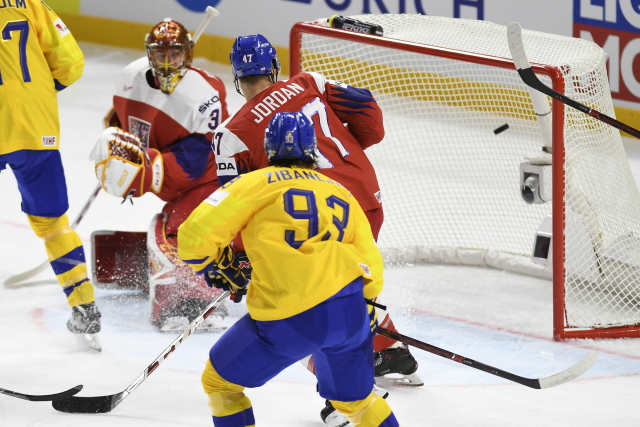 Útočníci Krejčí a&nbsp;Pastrňák posílí hokejovou reprezentaci na&nbsp;MS