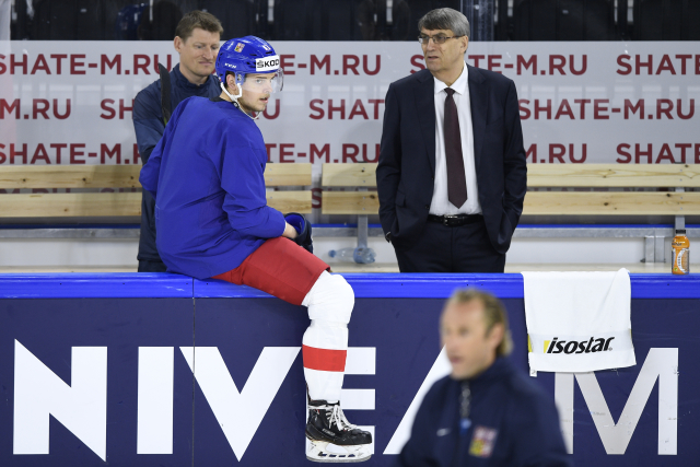 Reprezentační útočník Nestrašil na&nbsp;MS končí kvůli poraněnému ramenu