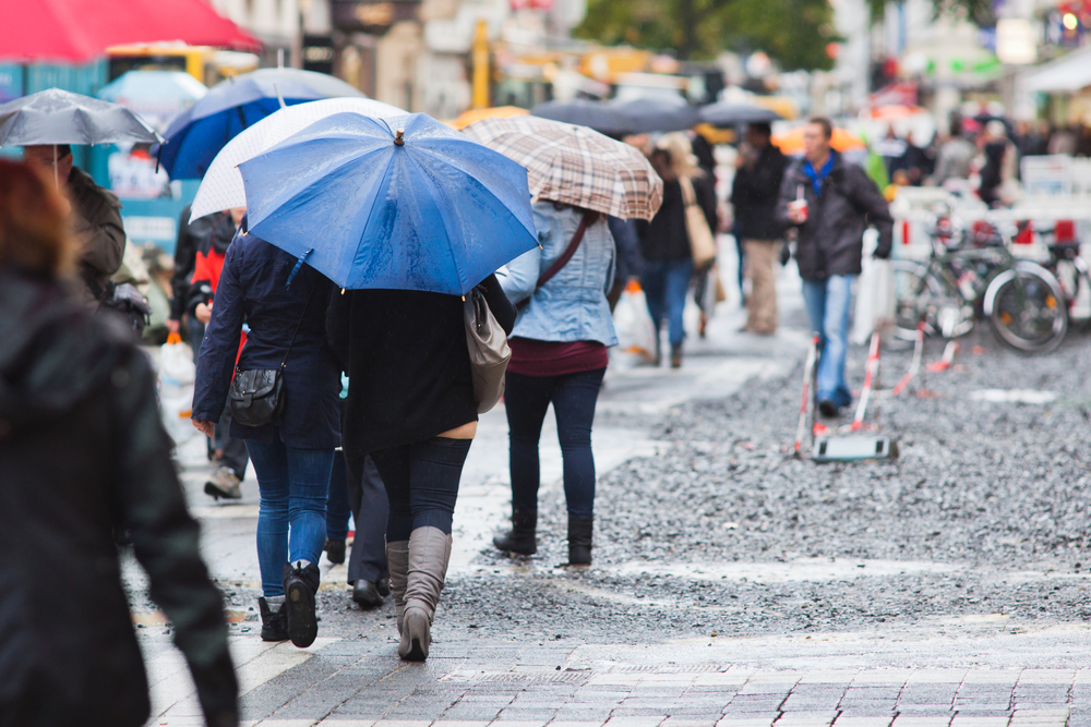 Proměnlivé počasí bude pokračovat. V&nbsp;neděli však mohou teploty atakovat 20 stupňů