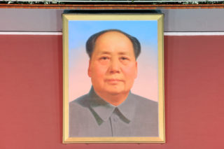 Imitátor Mao Ce-tunga způsobil poprask na&nbsp;čínské konferenci