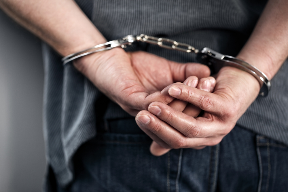 Policie obvinila 20letého muže z&nbsp;Loun z&nbsp;vraždy dítěte