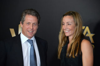Hugh Grant (57) do toho konečně praští! Koho si bere?