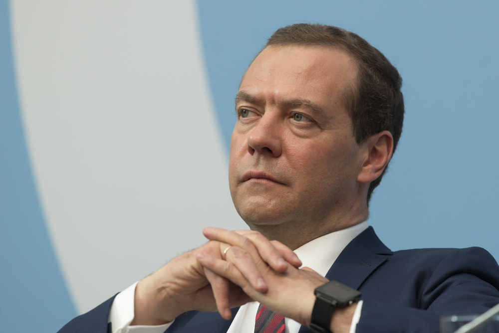 Putin navrhl, aby Medveděv byl dále premiérem