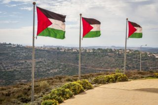 Palestinské vedení stahuje velvyslance z&nbsp;ČR kvůli Jeruzalému