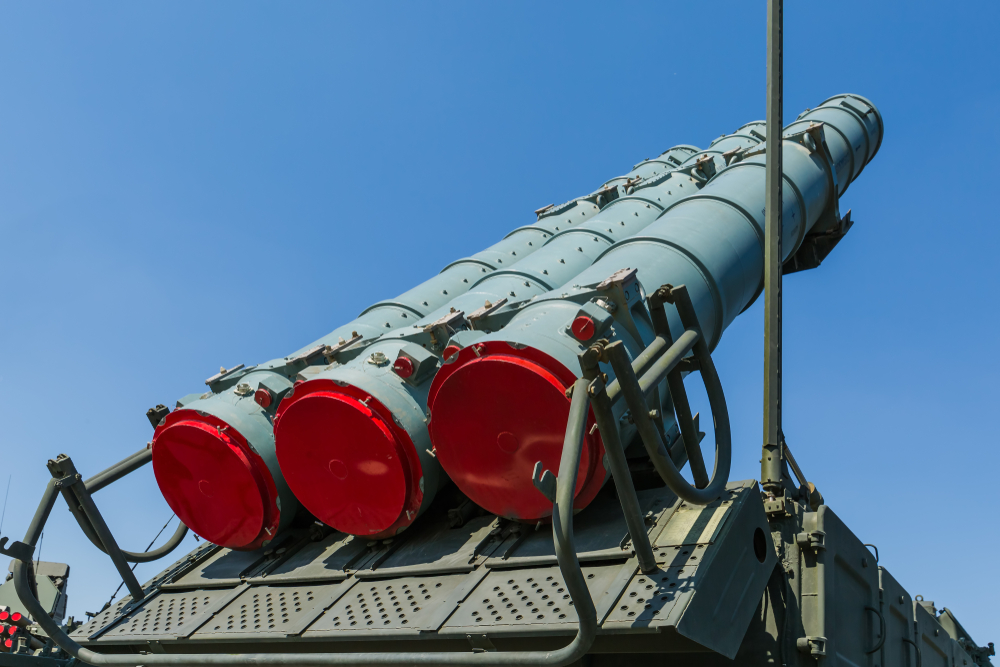 Letadlo společnosti Malaysia Airlines bylo sestřeleno raketou ruské armády, tvrdí vyšetřovatelé
