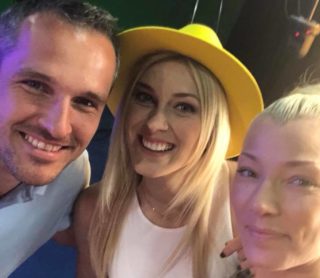 Řek řekne ženě tisíckrát za den, že ji miluje, kdežto Čech jen jednou za život, řekla v&nbsp;pořadu Host Frekvence 1 Helena Zeťová