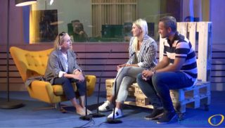 Nejsem úplně nadšená, když jsem označena za muzikálovou zpěvačku, řekla v&nbsp;pořadu Host Frekvence 1 Bára Basiková