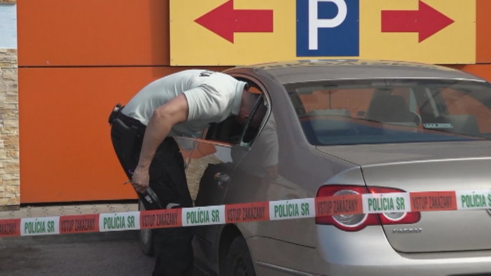 Hasiči zachraňovali chlapce (1,5) z&nbsp;rozpáleného auta. Nemohl už téměř dýchat!