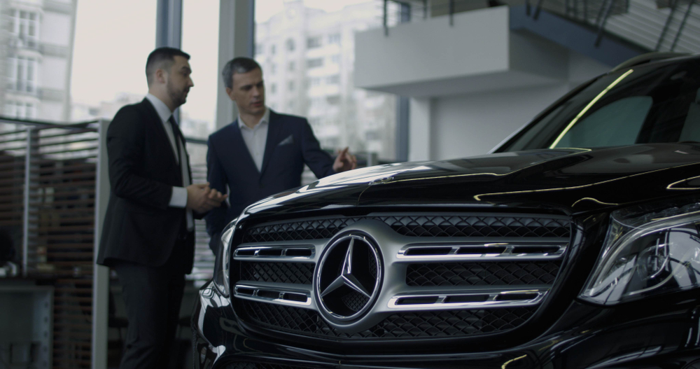Statisíce mercedesů v Evropě mají nepřípustný emisní systém