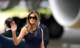 První dáma USA se po&nbsp;víc než třech týdnech ukázala na&nbsp;veřejnosti