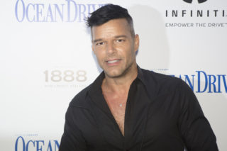 Popová hvězda Ricky Martin zazpívá poprvé v&nbsp;Praze