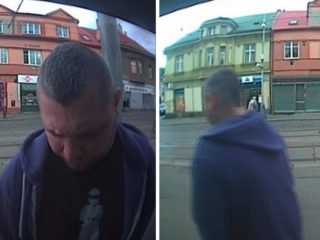 FOTO: Policie hledá muže, který si z&nbsp;bankomatu odnesl zapomenuté peníze