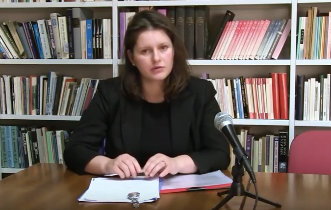 Ženy vydělávají průměrně o&nbsp;80 tisíc korun ročně méně než muži, uvedla ministryně Maláčová