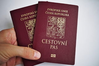 Občanka i&nbsp;pas do jednoho dne? Od července je to možné