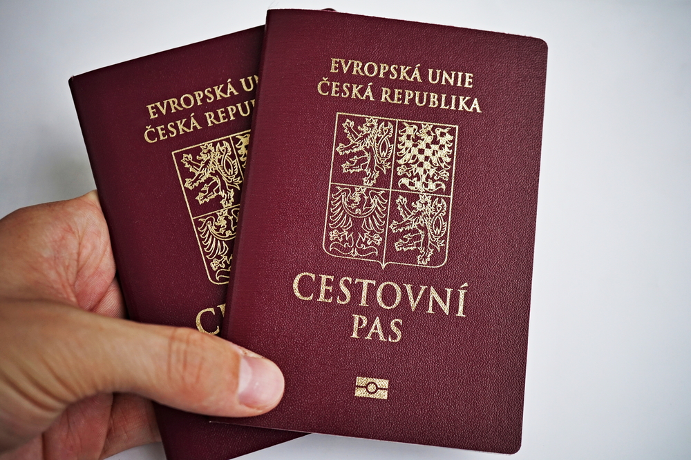 Občanka i pas do jednoho dne? Od července je to možné