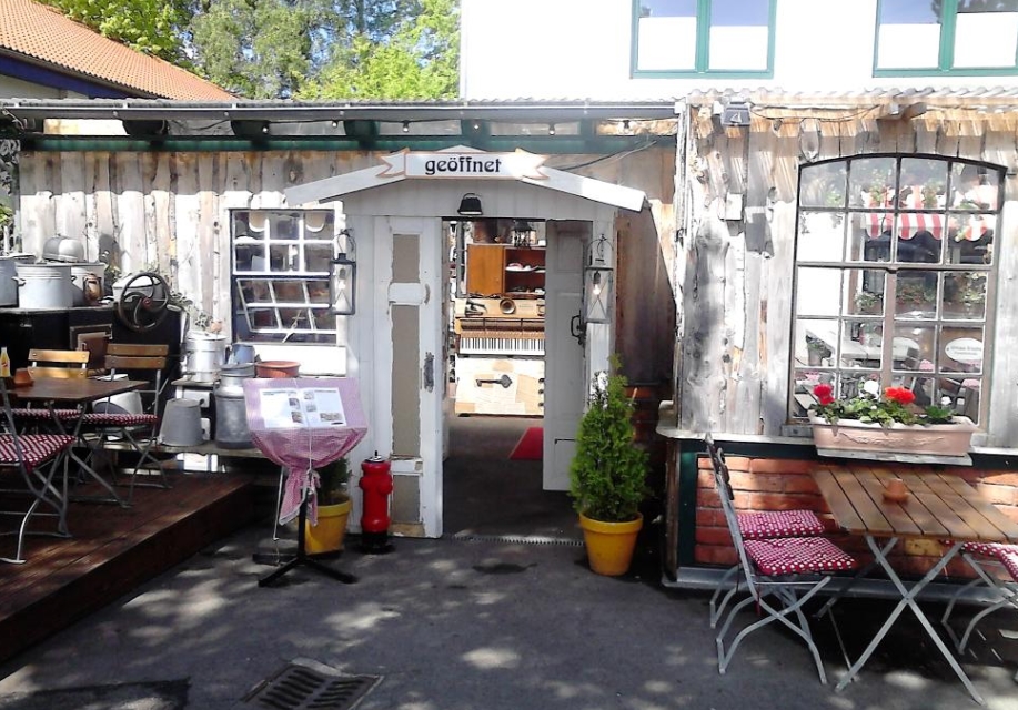 Majitel zakázal vstup dětem do restaurace. Souhlasíte s&nbsp;ním?