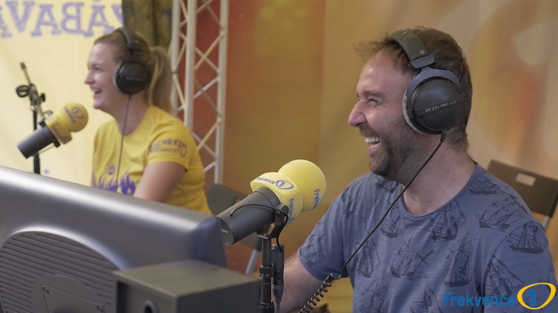 VIDEO: Mrkněte, jak to vypadalo na Radiokempu Frekvence 1 v Sobotce!