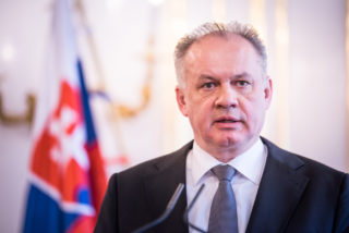 Prezident Kiska čelí kritice: Byl podle médií na&nbsp;výročí vpádu vojsk na&nbsp;dovolené