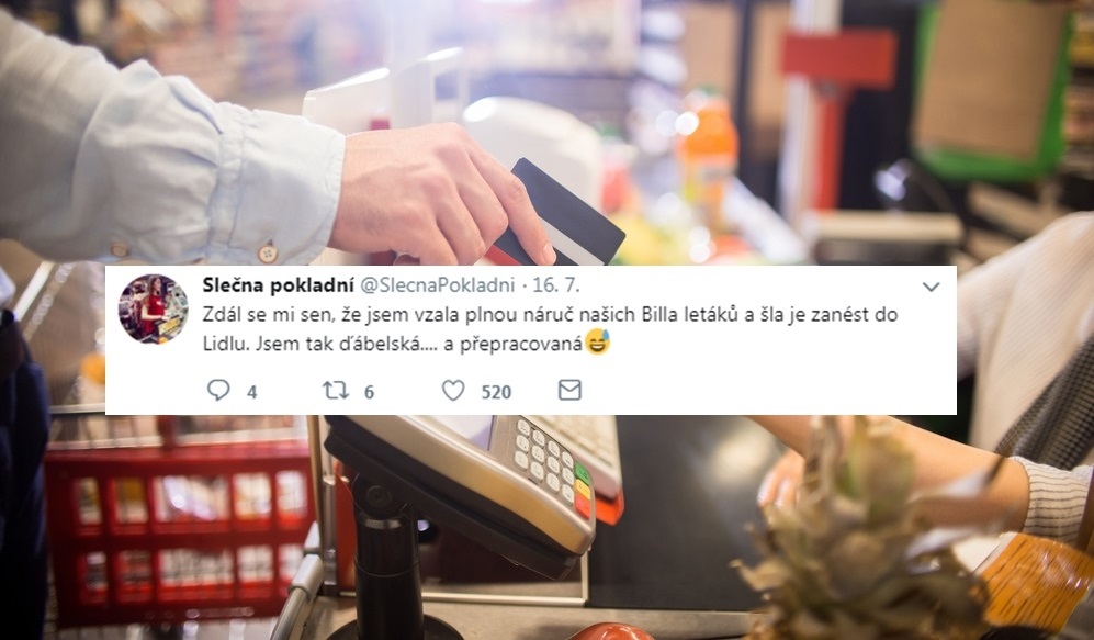 Český internet baví Slečna pokladní! Brigádnice vtipně tweetuje o&nbsp;práci za kasou