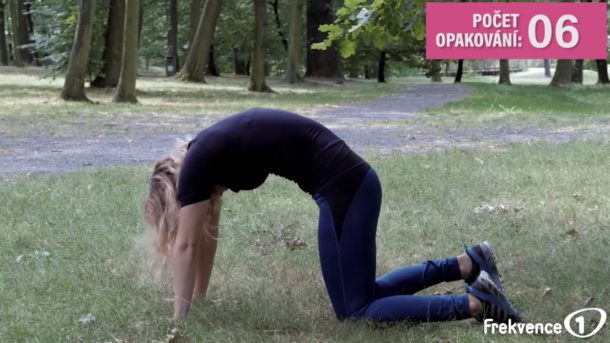 Supr tělo za minutu: Posilte bedra a&nbsp;bederní páteř