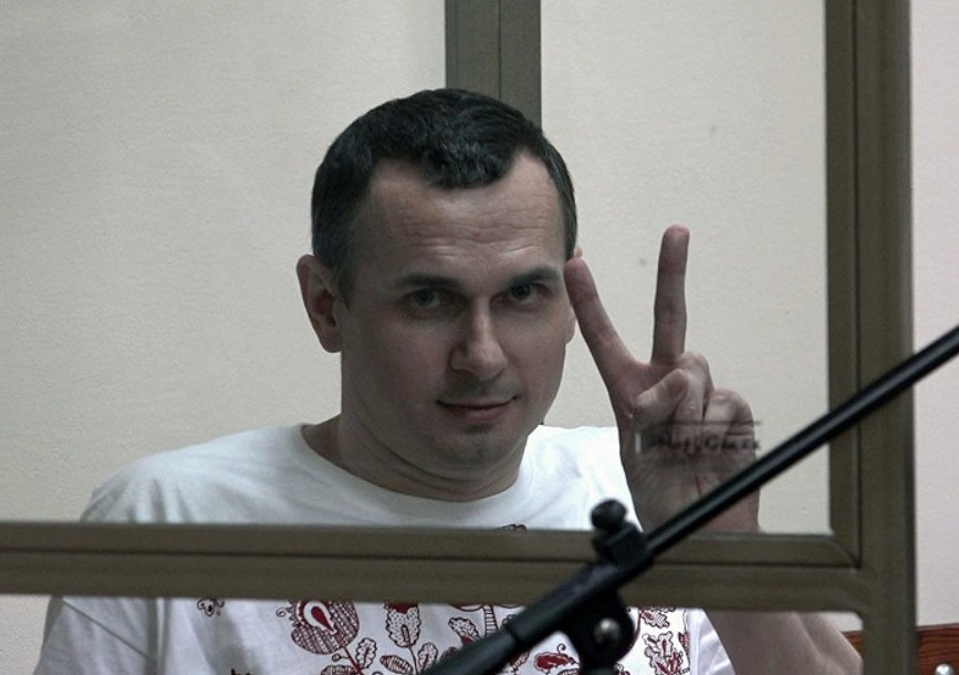 Vězněný režisér Sencov získal od Evropského parlamentu Sacharovovu cenu