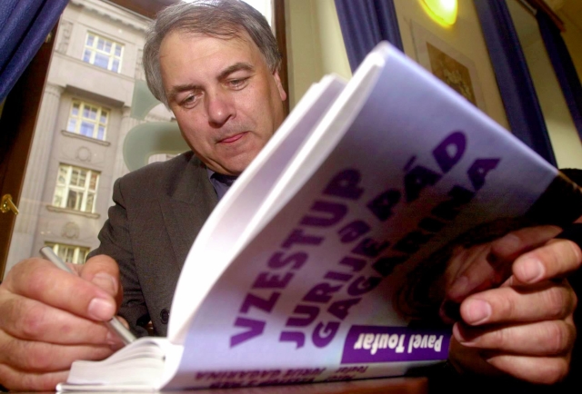 Zemřel spisovatel a&nbsp;propagátor kosmonautiky Pavel Toufar