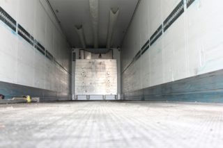 Otřesné! Na&nbsp;západě Mexika našli kamion s&nbsp;mrtvolami, nevešly se do márnic