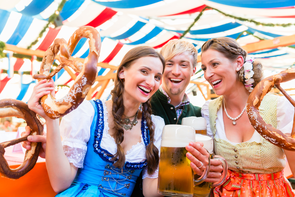 Startuje oblíbený Oktoberfest! Za litrový tuplák návštěvníci zaplatí i 300 korun