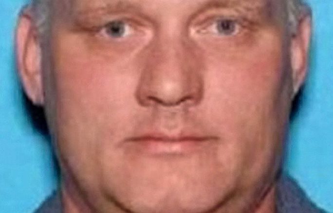 Střelce z&nbsp;Pittsburghu poslal soud do vazby bez možnosti kauce