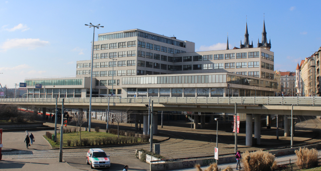 Most na&nbsp;Vltavské se musí zbourat. Jde o&nbsp;podobnou konstrukci, jako byla Trojská lávka.